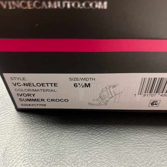 Vince Camuto - Size 6.5 - Brand new in box - Picture 14 of 14